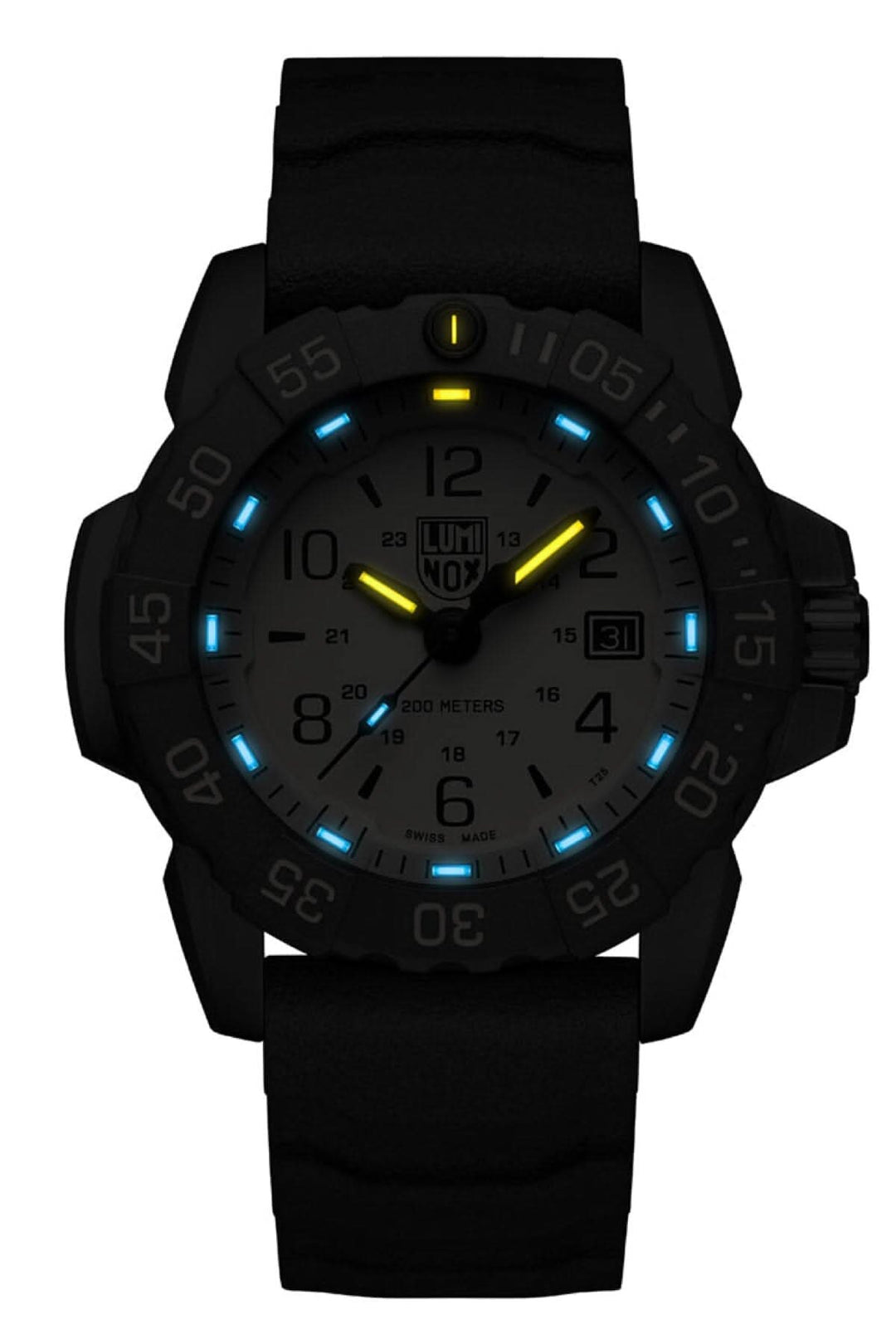 Montre Luminox Navy Seal 3251.CBNSF.SET avec bracelet noir, boîtier robuste et cadran lumineux multi-fonctionnel.
