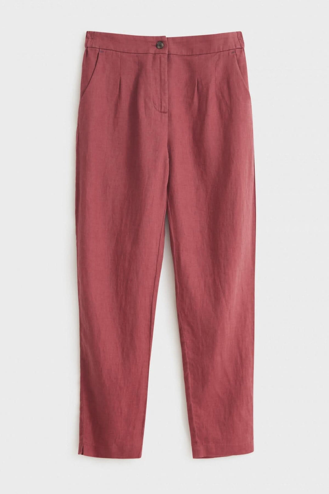 Pantalon Maddie en lin rouge avec taille élastique et poches latérales, idéal pour temps chaud.
