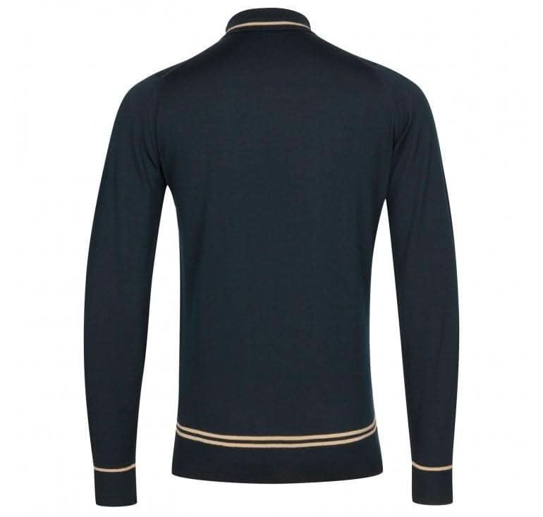 Polo de laine marine et beige, dos avec col et finitions raffinées, léger et confortable.