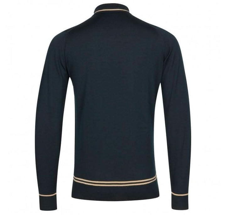 Polo de laine marine et beige, dos avec col et finitions raffinées, léger et confortable.