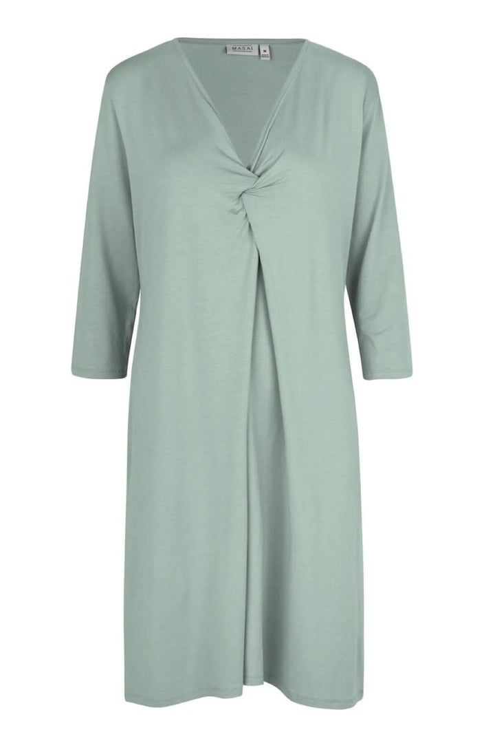 Robe Nibi en jersey vert menthe avec col en V et détail de nœud à la poitrine.