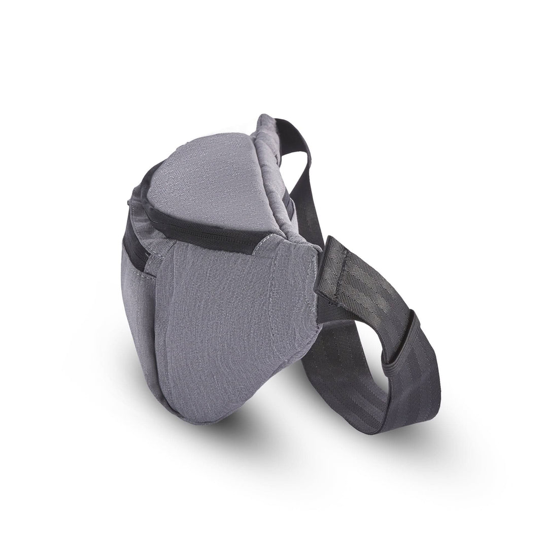 Sac à bandoulière recyclé PKG Bremner gris, résistant aux intempéries et idéal pour les excursions.