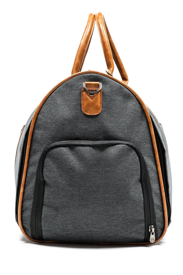 Sac de sport Rosedale 41L en tissu gris avec poignées en simili-cuir marron, idéal pour les voyages et le sport.