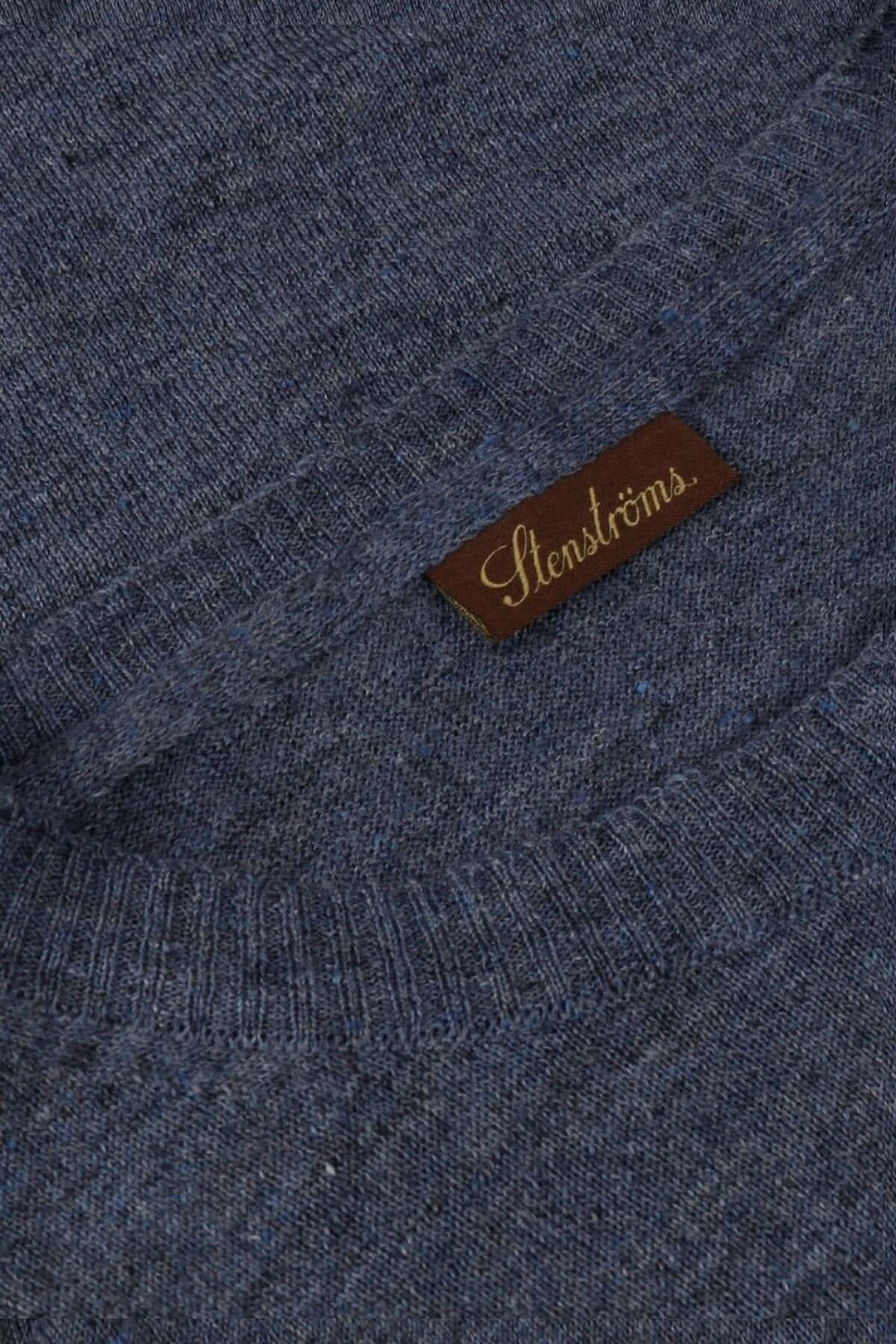 T-shirt en lin et mérinos Stenströms bleu avec col rond et étiquette en cuir.